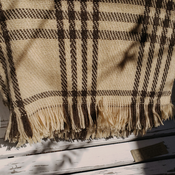 Manta de Oveja Escocesa, Crudo baston Chocolate